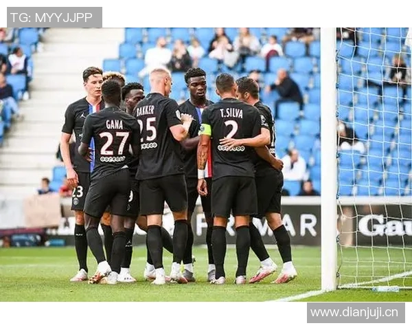 深入法甲球迷文化热血与忠诚在看台延续